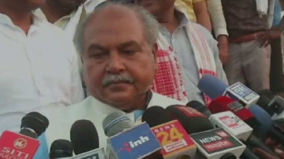 Narendra Singh Tomar's taunt on Congress: The public has entrusted him with the responsibility of protesting and criticizing, he is doing the same