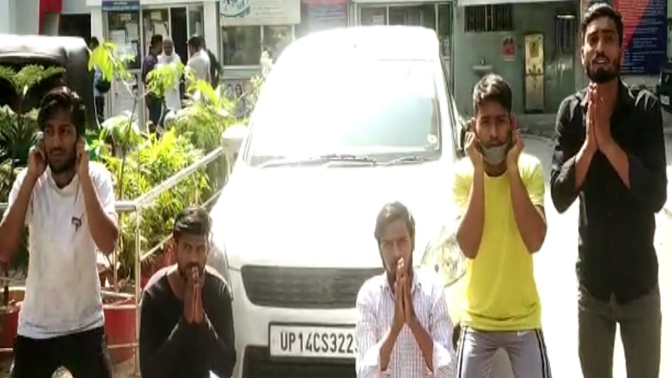 five youth dancing on the roof of a car in ghaziabad after viral video police took action