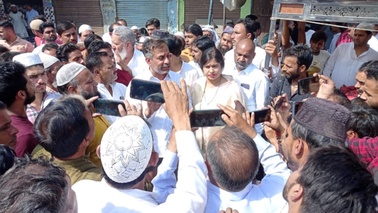 Meerut News: Dispute between two communities over biryani cart in Sardhana