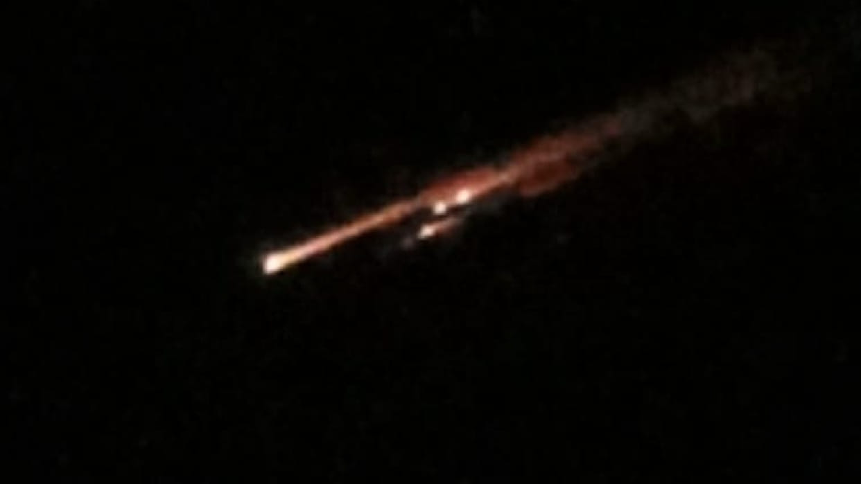 Mysterious light seen in the sky in many cities of Maharashtra and madhya pradesh