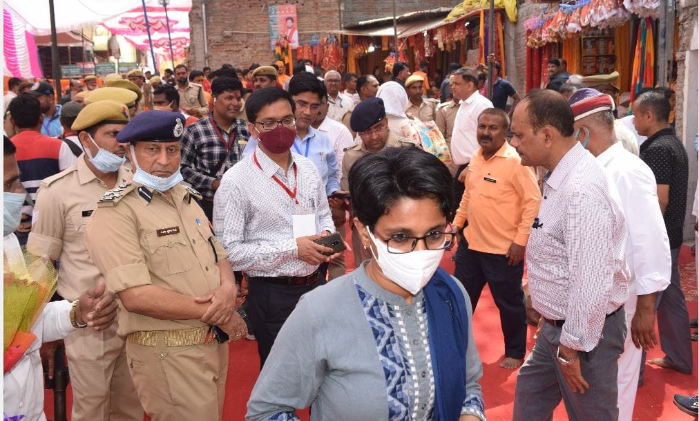 Gorakhpur resident devotee died due to heart attack in vindhyachal who came for worship on chaitra navratri 2022