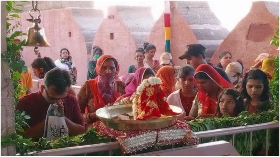 Navratri 2022 After two years crowd of devotees gathered in temples of Maa Chamunda in Rajasthan