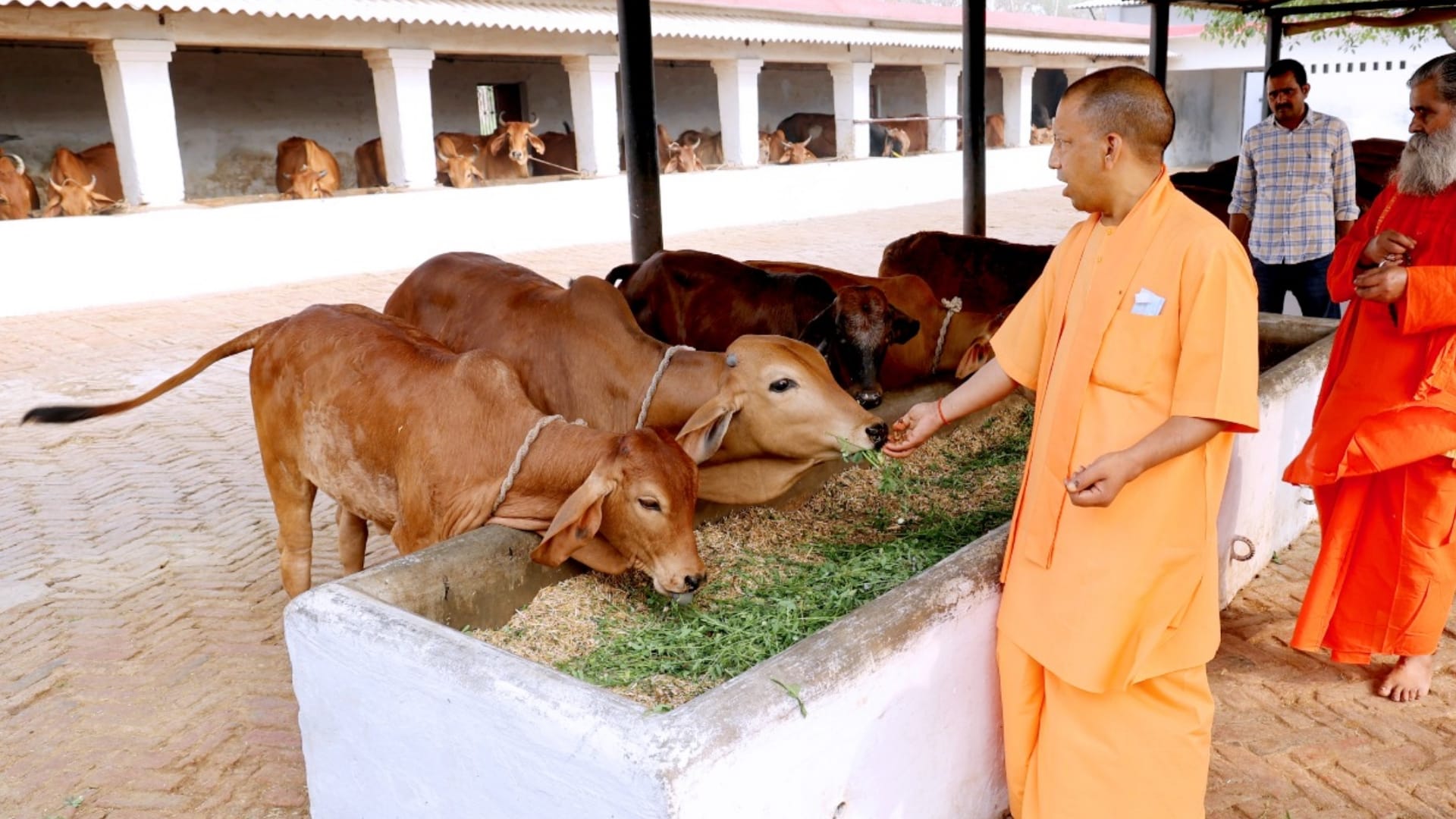 CM Yogi Adityanath in Devipatan in Balrampur.