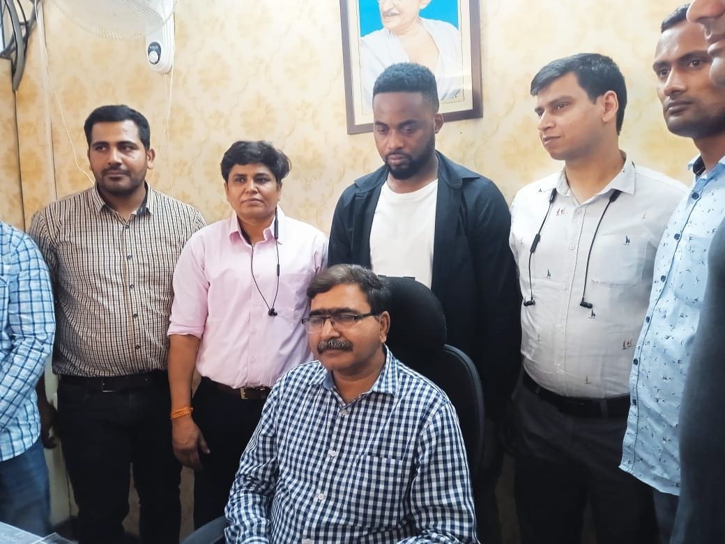 50 crores cheated from 500 people by becoming NRI groom on matrimonial site