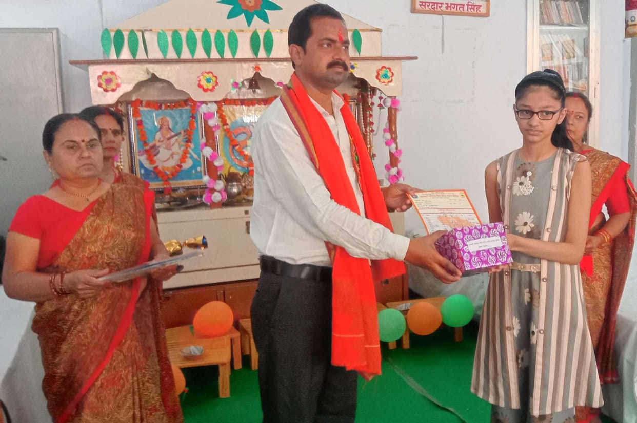 students,result,puraskaar