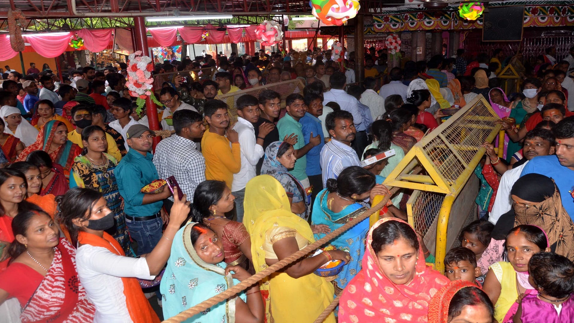 Chaitra Navratri 2022: Prayagraj Kalash Sthapna In every home resonated with the praises of Goddess