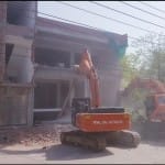 प्रशासन ने कब्जामुक्त कराई सरकारी जमीन