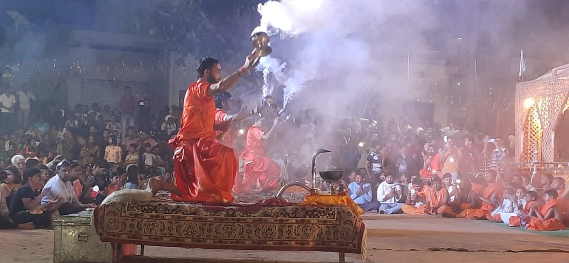 Praised the divine form of Bhagwati