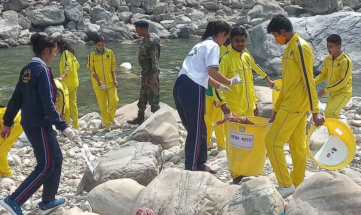Cleaning of Sarayu in Bageshwar
