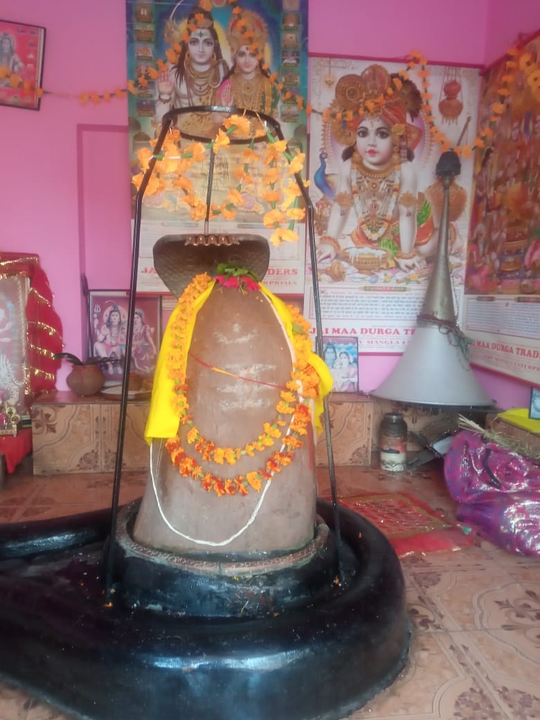 Breaking the locks of three Shiva temples of Dak Panchayat, cash theft