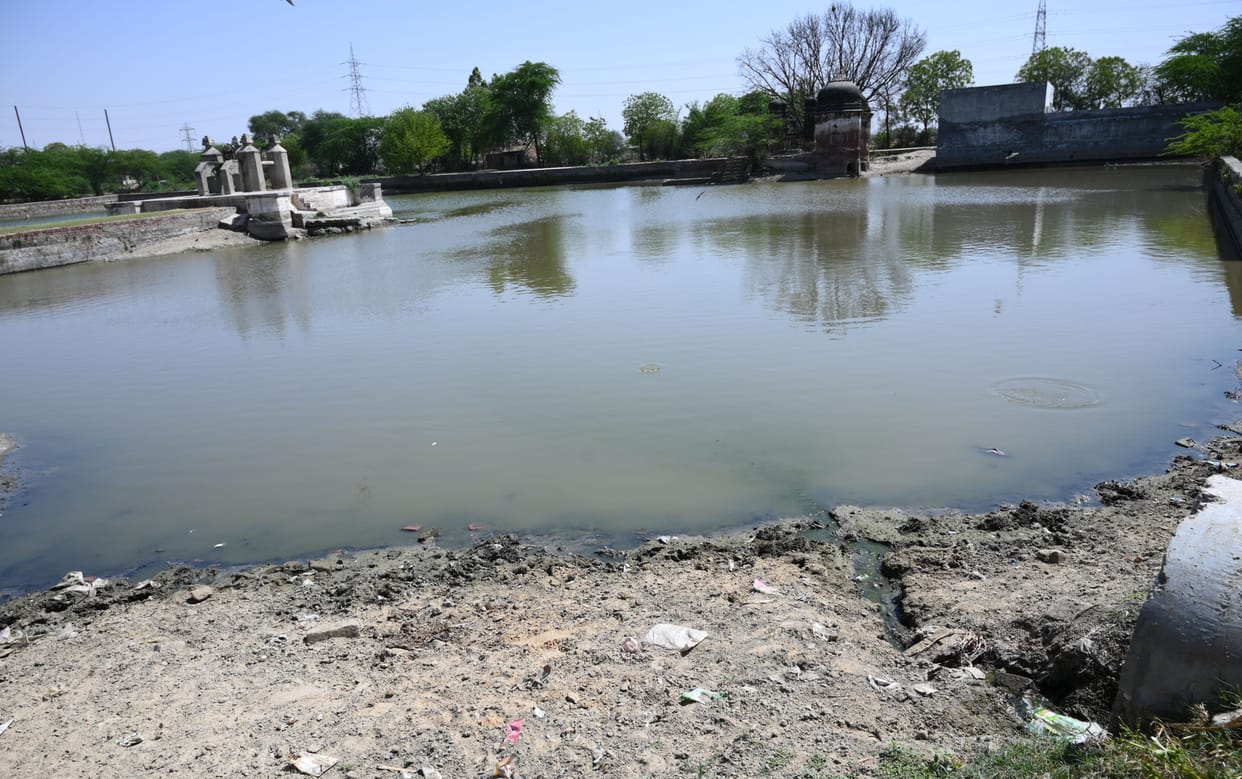 There is a shortage of money with the administrators, the development kiln sitting in the villages