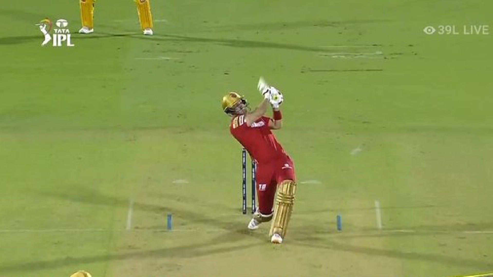 CSK vs PBKS Photo Story Dhoni run out livingstone Six and Catch won Fans heart