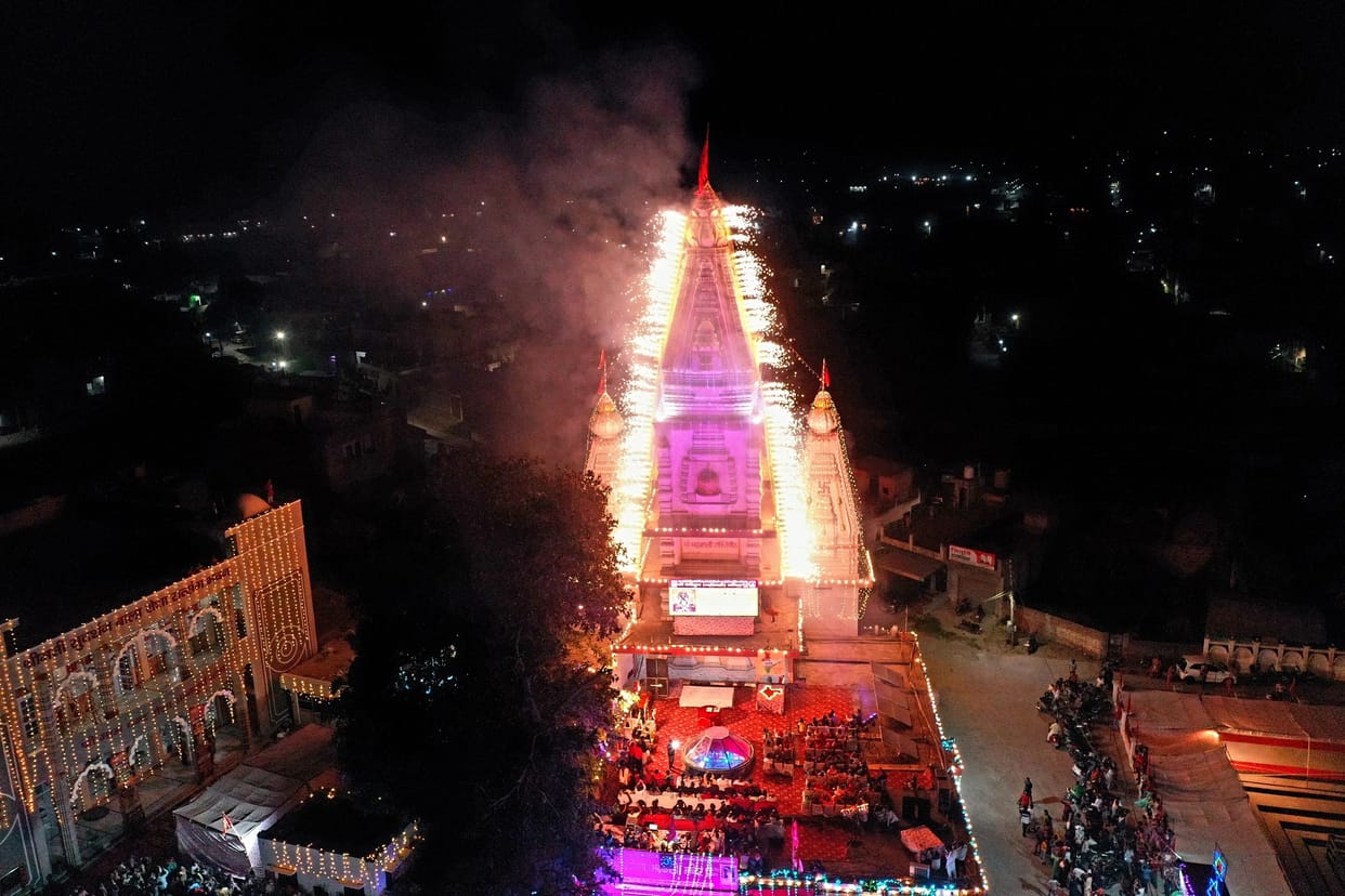 Crowd gathered to watch fireworks at Maa Bhadrakali temple, Kurukshetra