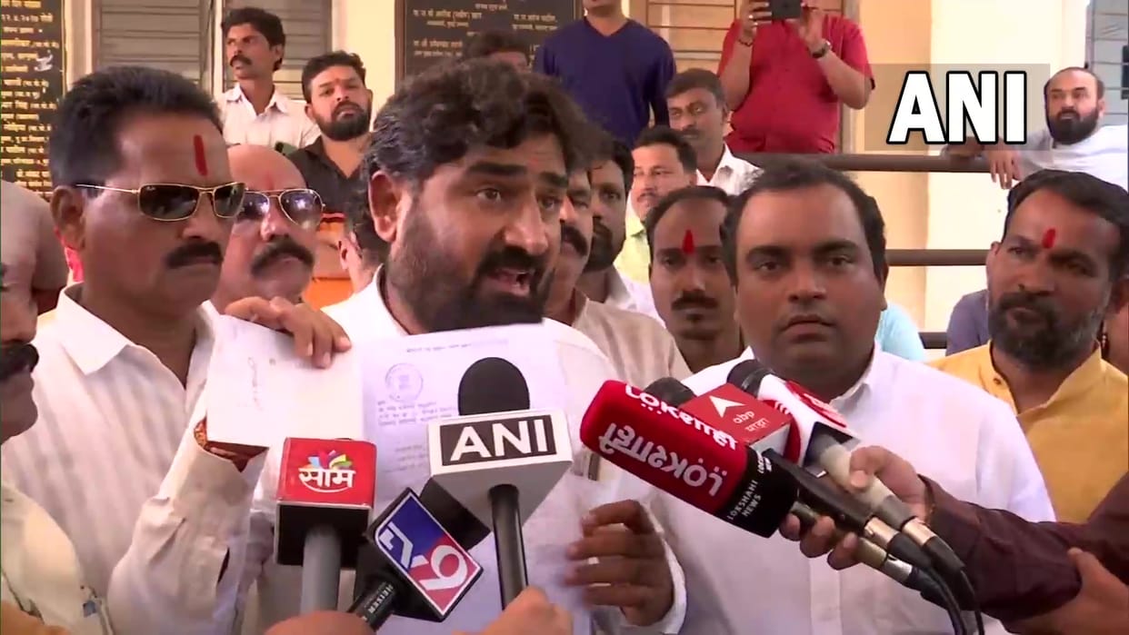 MNS leader Mahendra Bhanushali taken into police custody after playing Hanuman Chalisa on loudspeakers