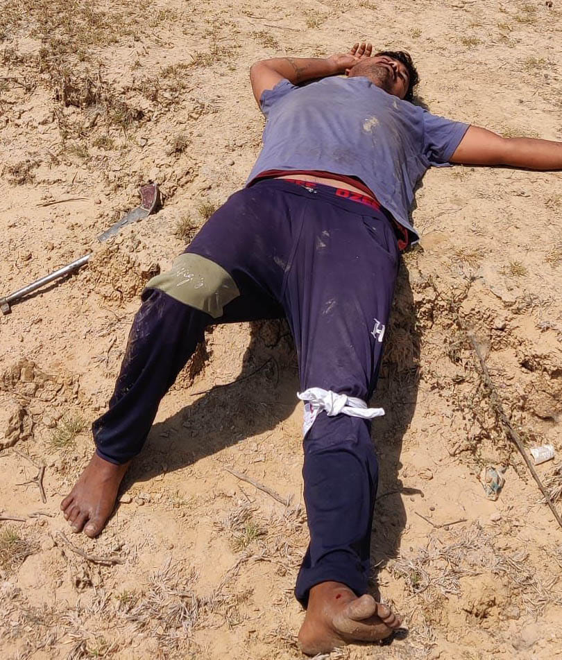 Two miscreants were shot in the encounter, were caught