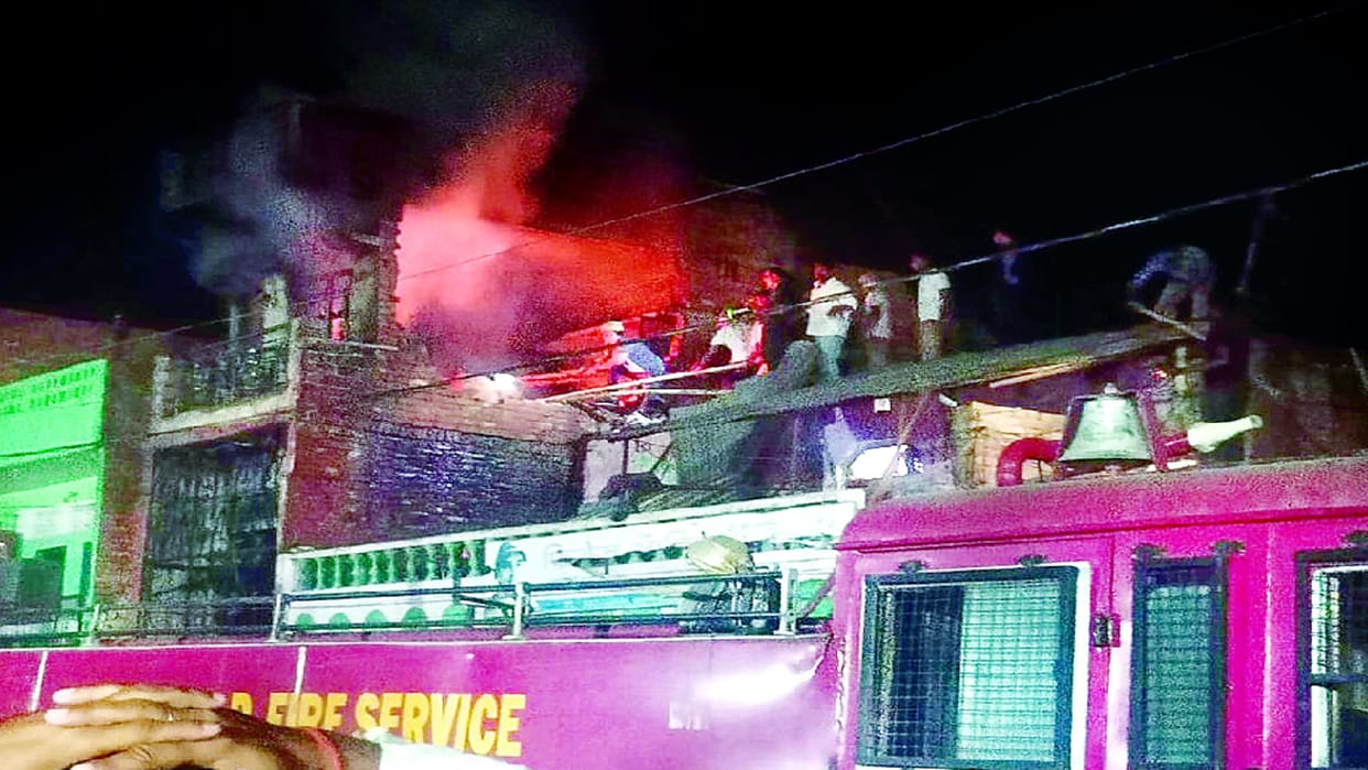 Second son of pyrotechnic scorched by fire also died, death toll rises to four