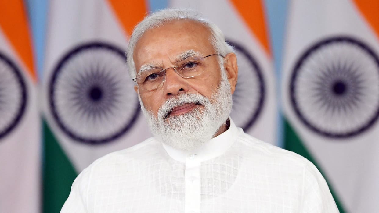 Bureaucrats express concern over unviable populist schemes by states in meeting with PM Narendra Modi news in Hindi