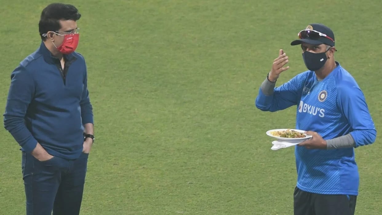Team India Sourav Ganguly has faith in Rahul Dravid BCCI President said Dravid can not be compared with Ravi Shastri