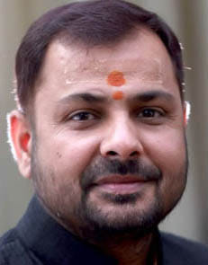 Taking disaster as an opportunity, private schools are being looted: MLA