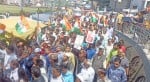 महंगाई मुक्त भारत अभियान को लेकर चंबा रैली निकाल प्रदर्शन करते कांग्रेस के कार्यकर्ता।