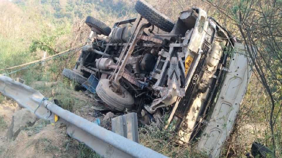 Administration's decision after the accident: Now the driver's license will be canceled for carrying pilgrims in goods vehicles