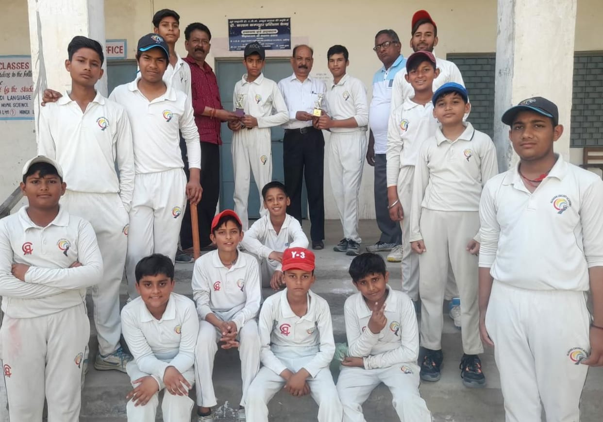 Superstar in tri-series final