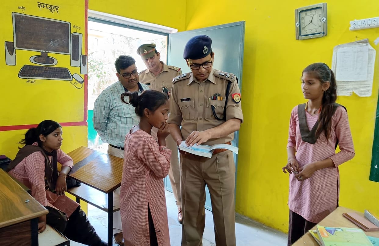 Guru ji became the SP taught the lesson to the students