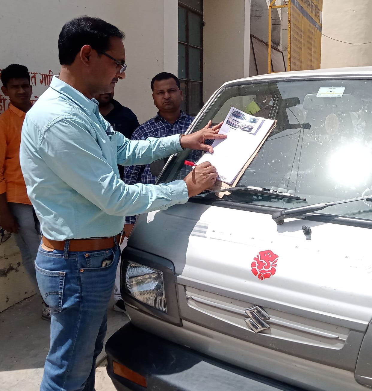 Kanpur Dehat : Only 18 pollution testing centers on 2.86 lakh vehicles