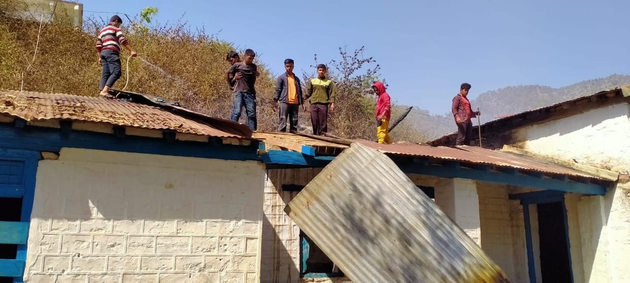 Fire in Gangolihat