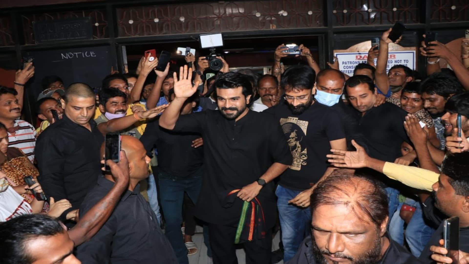 RRR: Ram Charan visited Gaitey theater in Bandra Mumbai discussed about the film to the fans