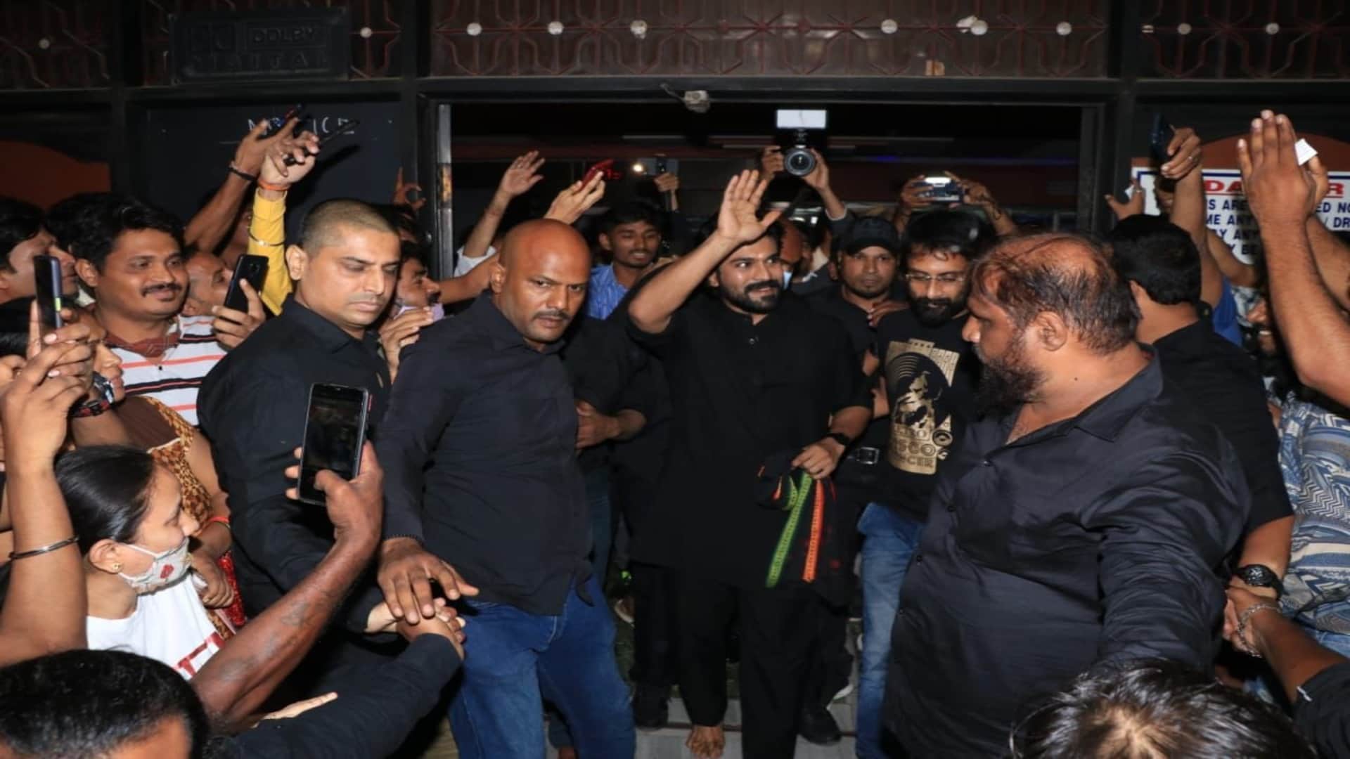 RRR: Ram Charan visited Gaitey theater in Bandra Mumbai discussed about the film to the fans