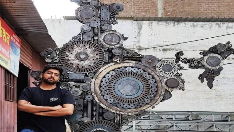 Indore: A world of beautiful artifacts made from junk, the works of Deval of Indore reached from America to Singapore