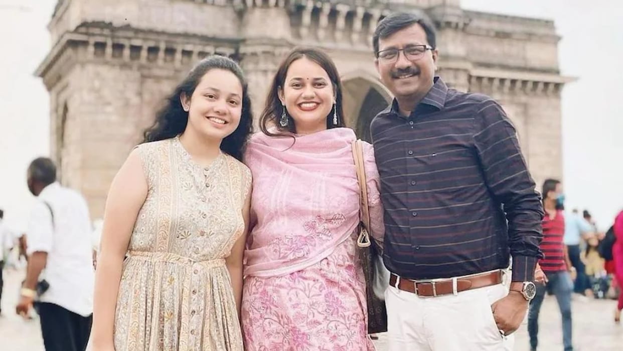 IAS Topper Tina Dabi Told Regarding Her Second Marriage Shared the First Picture of Sister Riya with Her Brother-In-Law