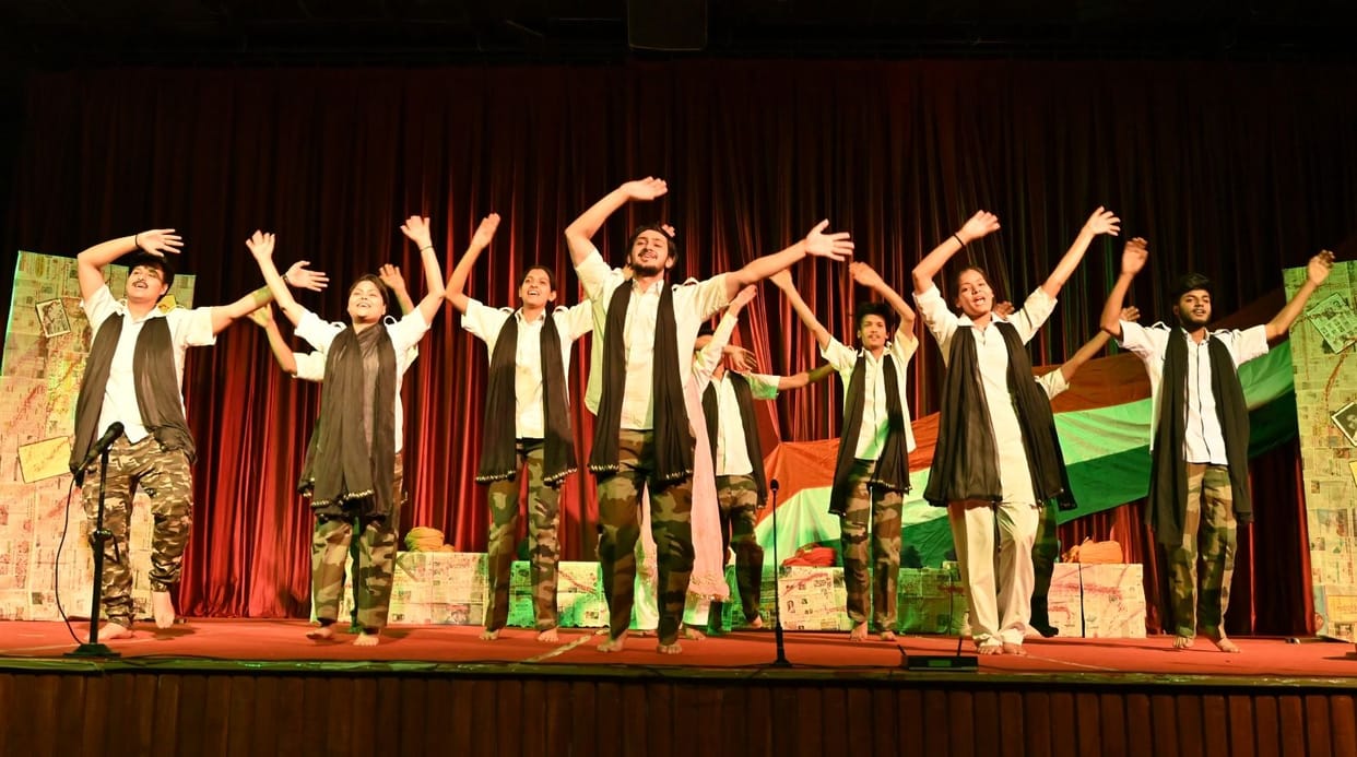 The play 'Gagan Damama Bajyo' filled the spirit of patriotism