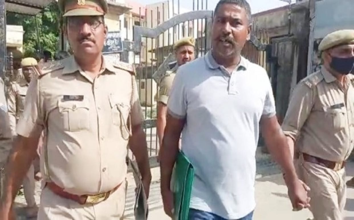 Property of gangster Kuntu Singh Relative will be attached in azamgarh dm instructions for action within  week