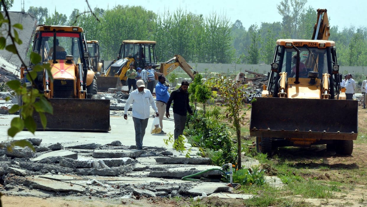 MDA's bulldozers run on illegal colonies