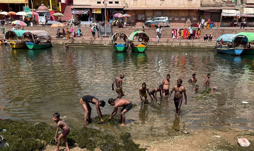 Notice to those who dumped dirt in Mandakini river