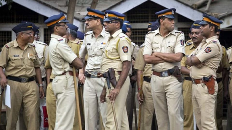 Six booked for Chhota Rajan poster at kabaddi event in mumbai