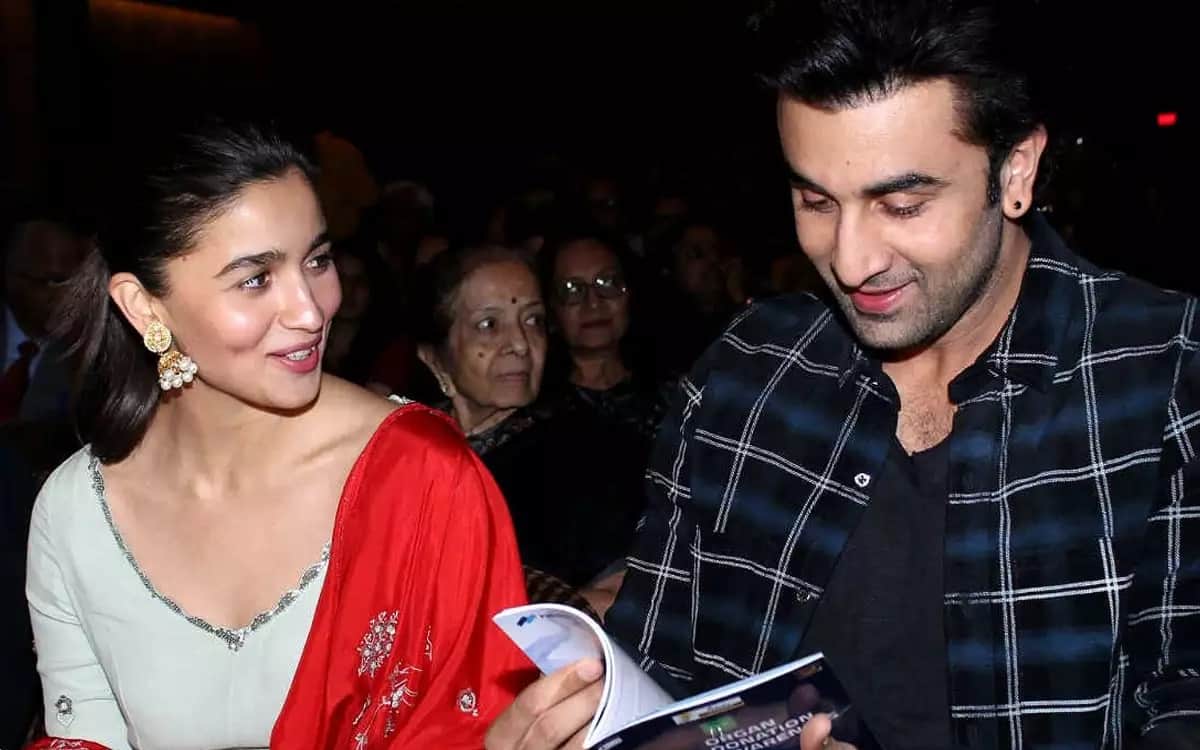 Ranbir-Alia Wedding: Ranbir Kapoor and Alia Bhatt's wedding date has been fixed on 17 april the couple get married