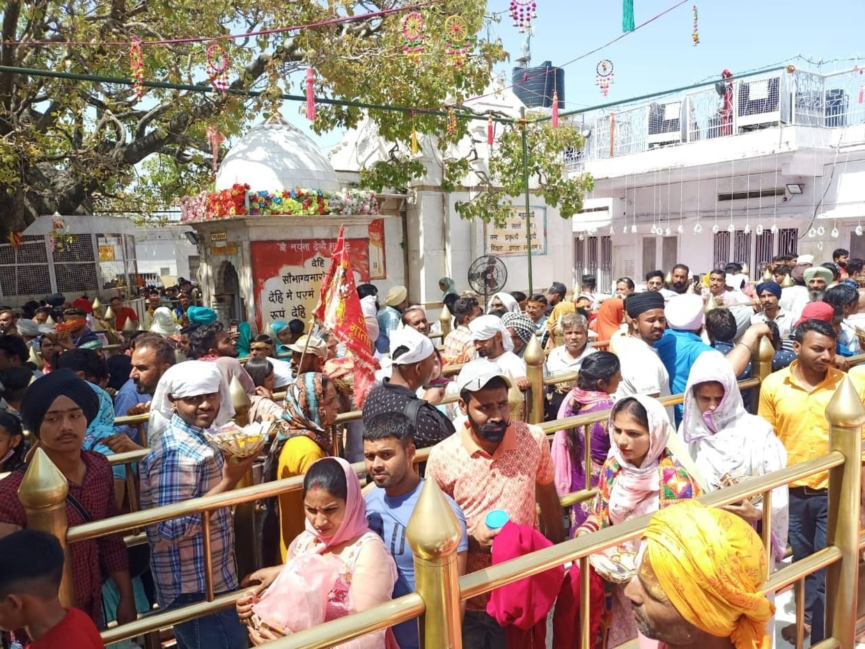 navrater in naina devi temple