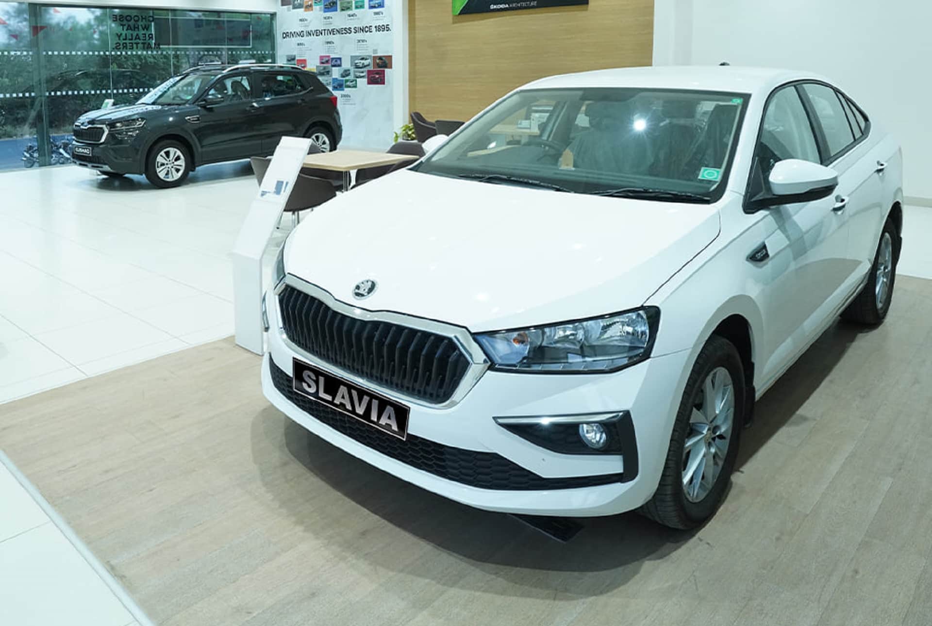 Skoda Slavia Booking Number 2022 Skoda Slavia premium sedan receives more than 10000 bookings within a month of launch