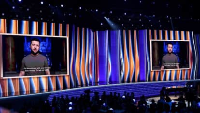grammy awards 2022 Ukrainian president Volodymyr Zelenskyy Asks for Support for His Country in video message