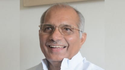 पशुधन मंत्री धर्मपाल सिंह।
