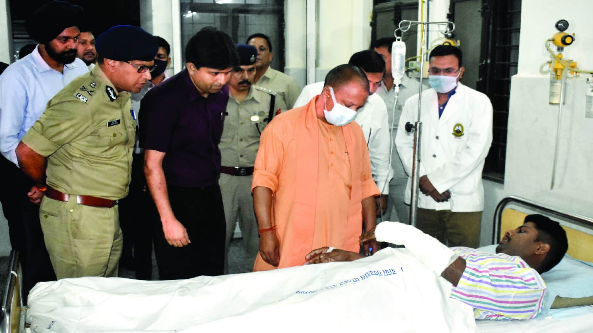 Gorakhnath Temple Attack Murtaza Went to Madrasas in Nepal and Maharajganj Bought a New Laptop and Sim Card