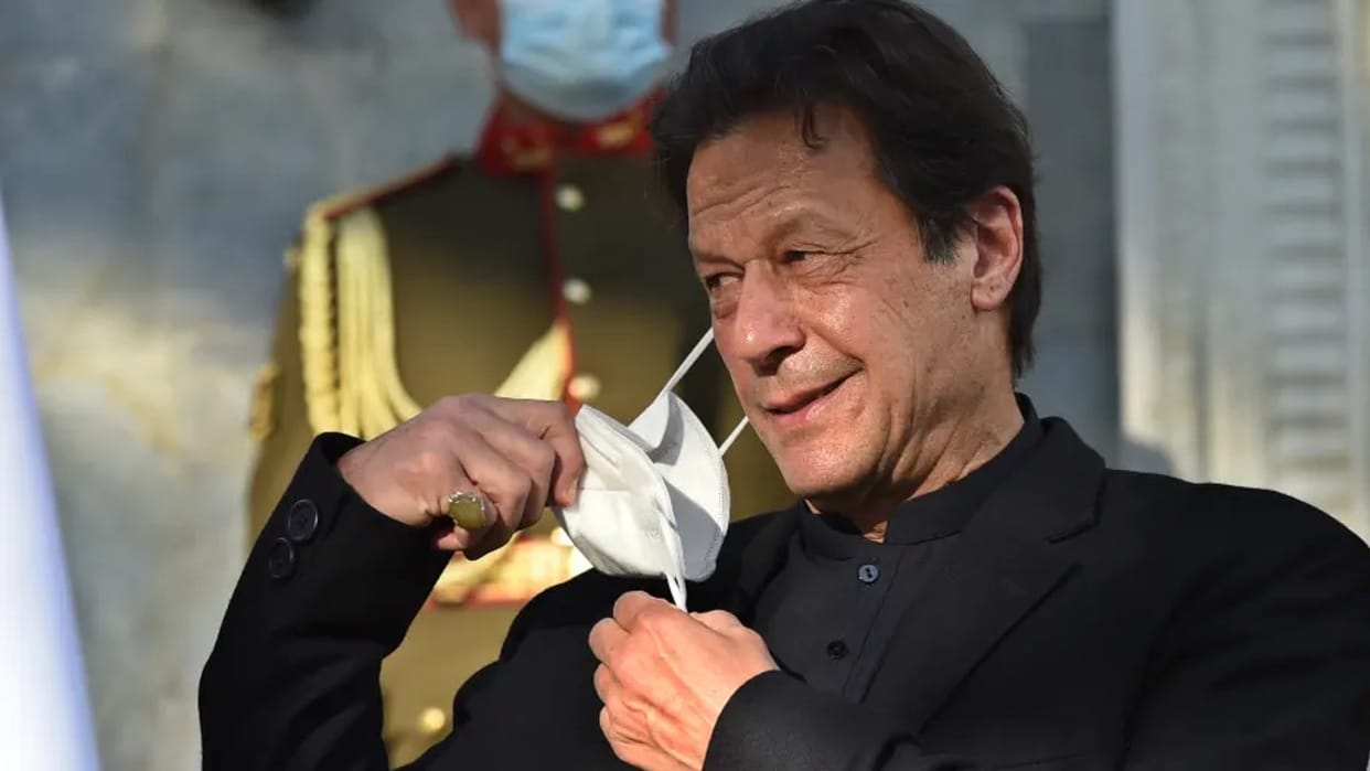 Pakistan PM Imran Khan Will Address The Nation Today And From What Said Nawaz Sharif Know All Updates in Hindi