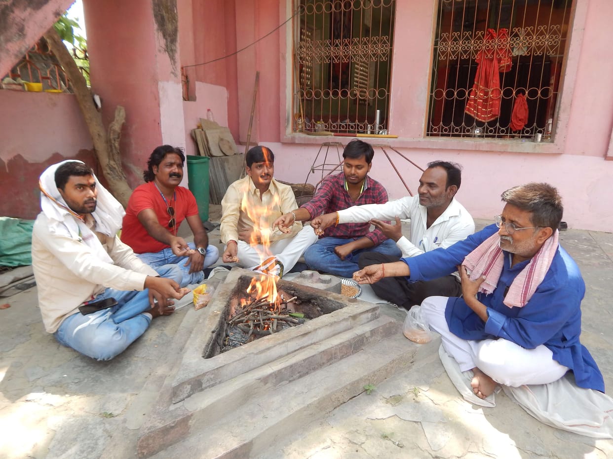 UP board paper leak Student leaders performed a yajna for the purification of the intellect of the district administration