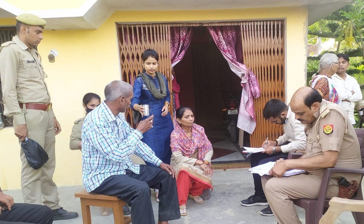 16 lakh cash stolen from retired Diwan's closed house in broad daylight