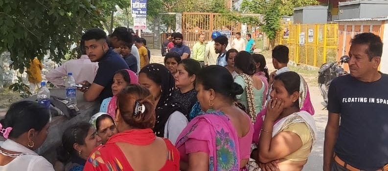 Family jammed on Premnagar bridge
