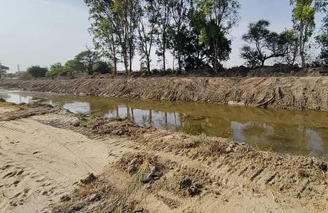 Irrigation department will lay 40 thousand feet long pipeline for drainage