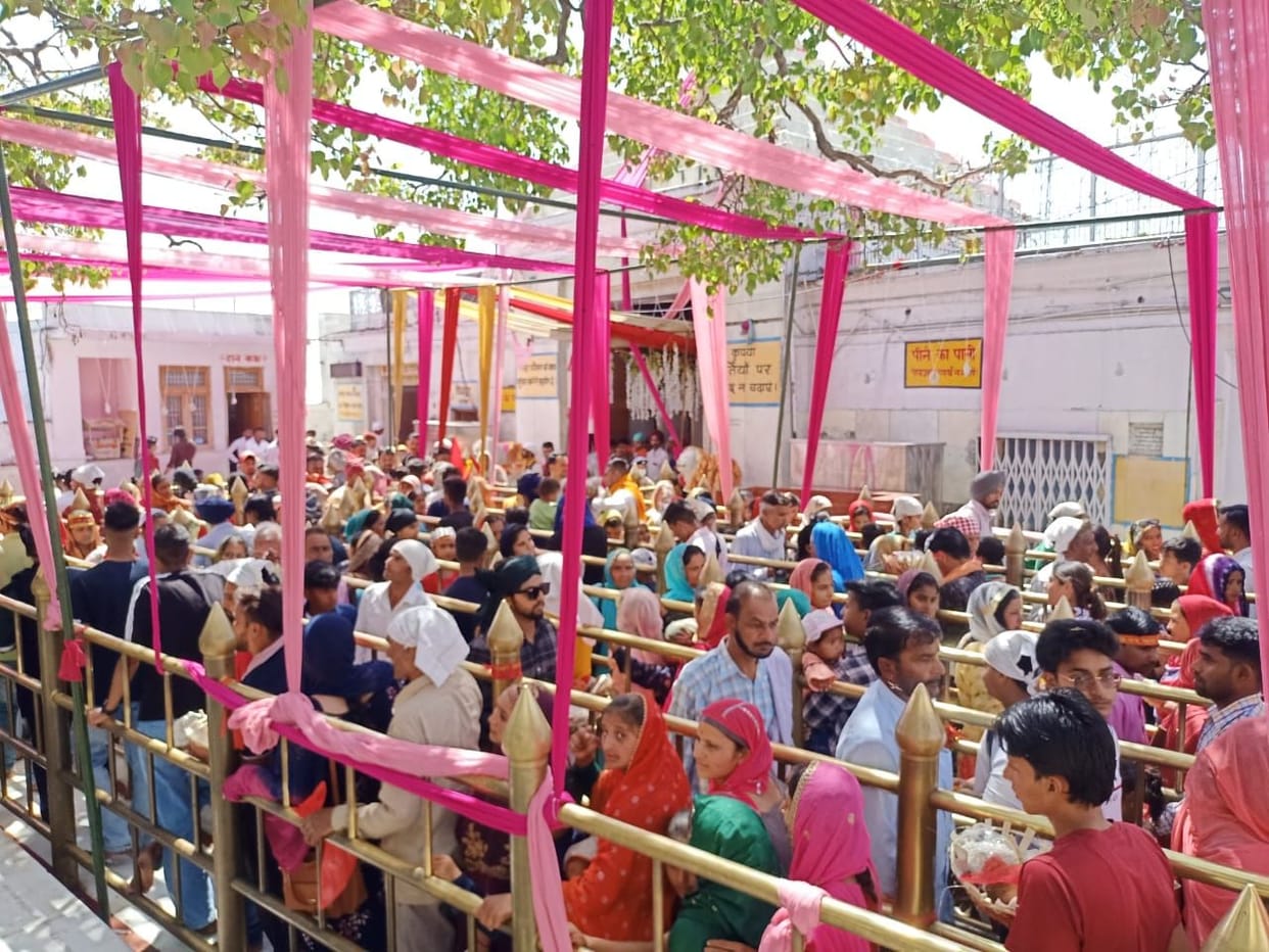 navrater in naina devi temple